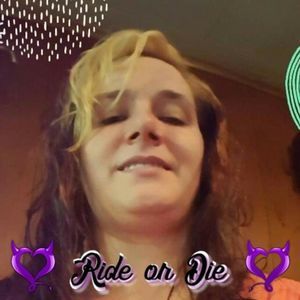 Meet your Posher, Tiffiney